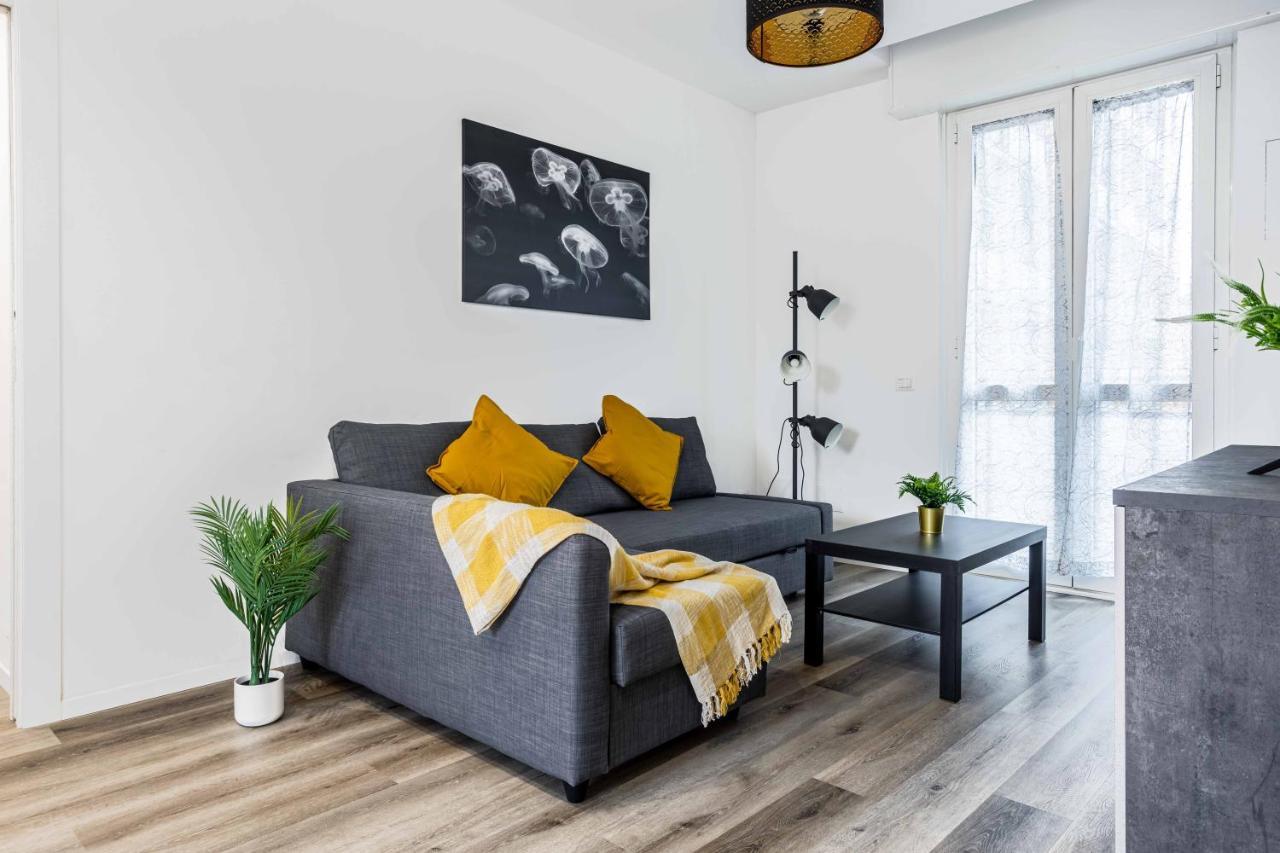 2 Bedrooms Apt With Terrace - Nolo Area Via Varanini Milão Exterior foto
